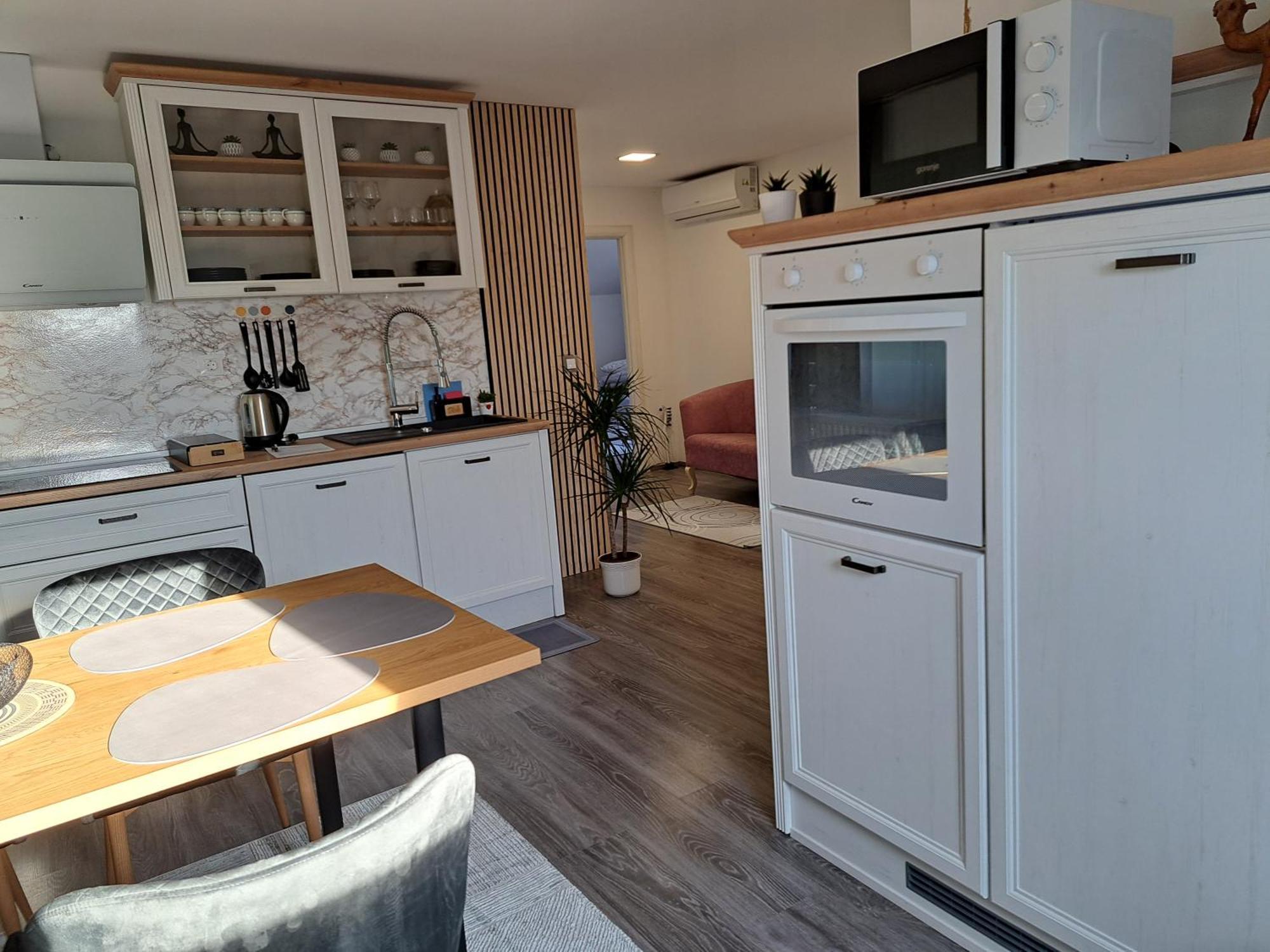 Apartmani Habibi Jalzabet Dış mekan fotoğraf